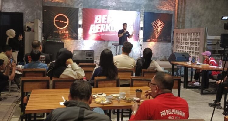 PDIP Jatim Gelar Kompetisi Stand-Up Comedy 'Berani Berkomedi', Ajak Anak Muda Berani Mengkritik Lewat Candaan