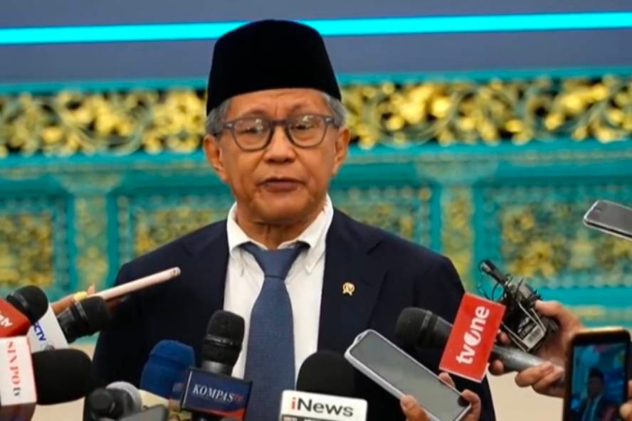 Resmi Dilantik, Rocky Gerung Jadi Anggota Wantimpres