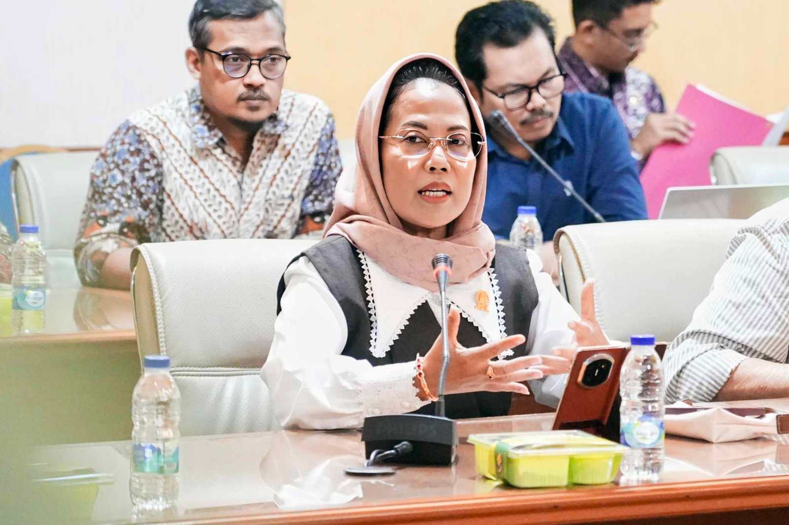 Sri Untari Dr. Sri Untari Dorong Koperasi Multi Pihak Jadi Solusi Ekonomi Jatim