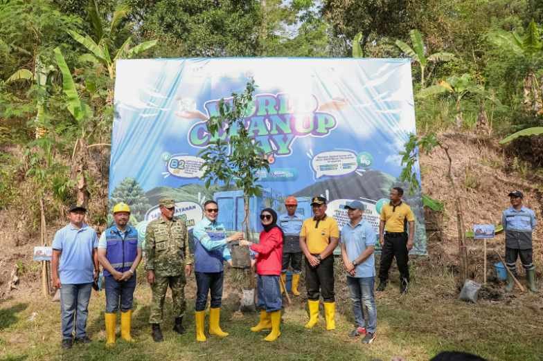 World Cleanup Day Sumber Merjosari Dibersihkan, Tugu Tirta Siapkan Pengembangan Layanan untuk 4.000 Pelanggan