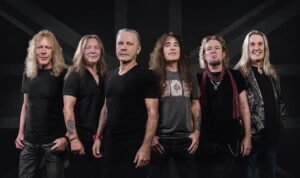 band heavy metal iron maiden Harris “Menang” Debat Internal, Iron Maiden Batalkan Istirahat 2027 dan Perpanjang Tur