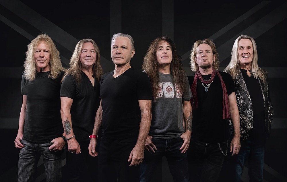 band heavy metal iron maiden Harris “Menang” Debat Internal, Iron Maiden Batalkan Istirahat 2027 dan Perpanjang Tur